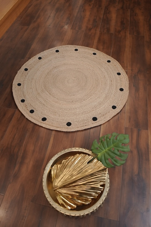 RUGS